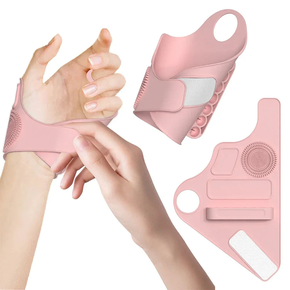 New Multi Function Silicone Makeup Clean Tools Holder Storage Glove Holes Beauty Accessories Practical Makeup Assistant Hot Sale